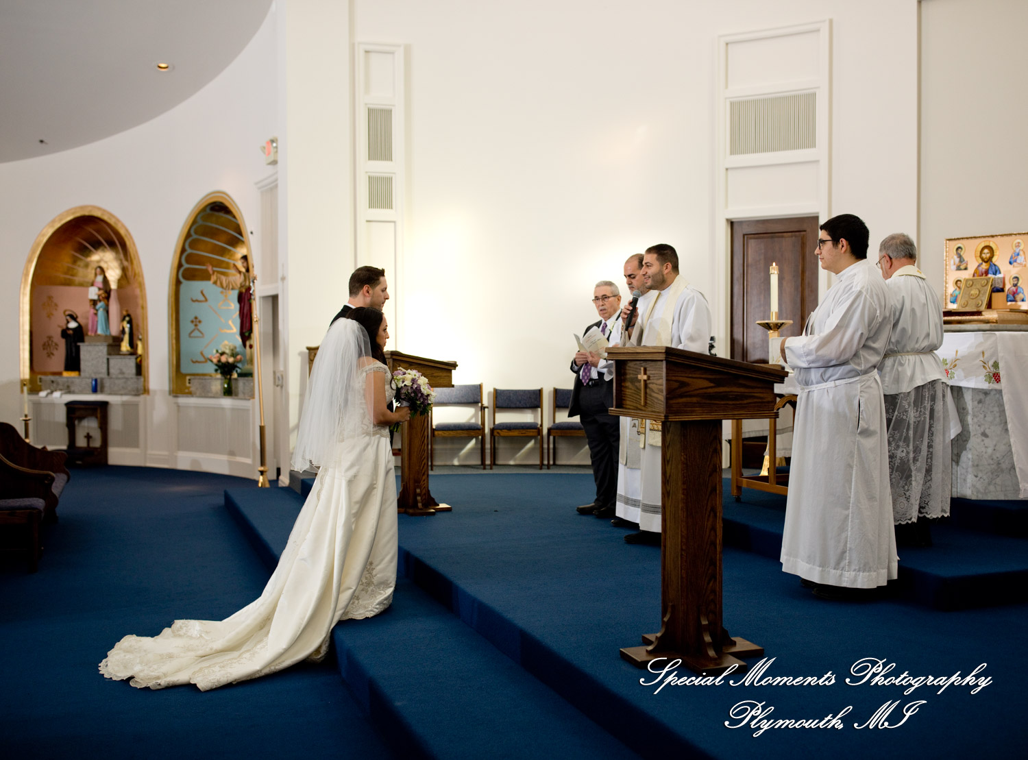 Miriam & Patrick at St. Thomas Chaldean Catholic West Bloomfield MI wedding photography