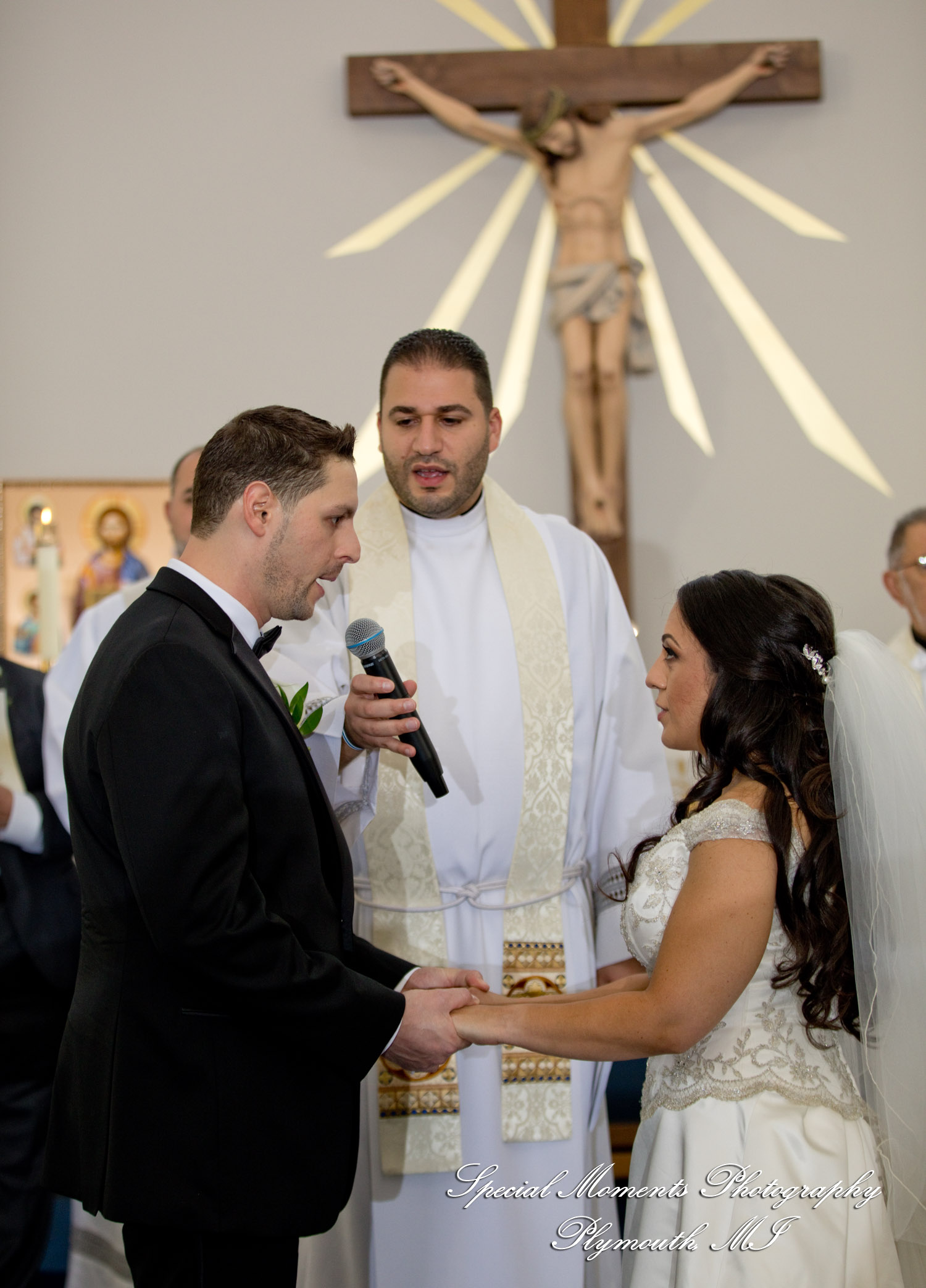 Miriam & Patrick at St. Thomas Chaldean Catholic West Bloomfield MI wedding photography