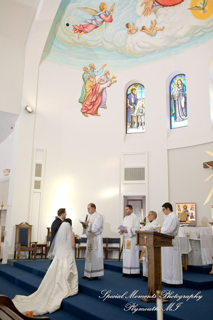 Miriam & Patrick at St. Thomas Chaldean Catholic West Bloomfield MI wedding photography
