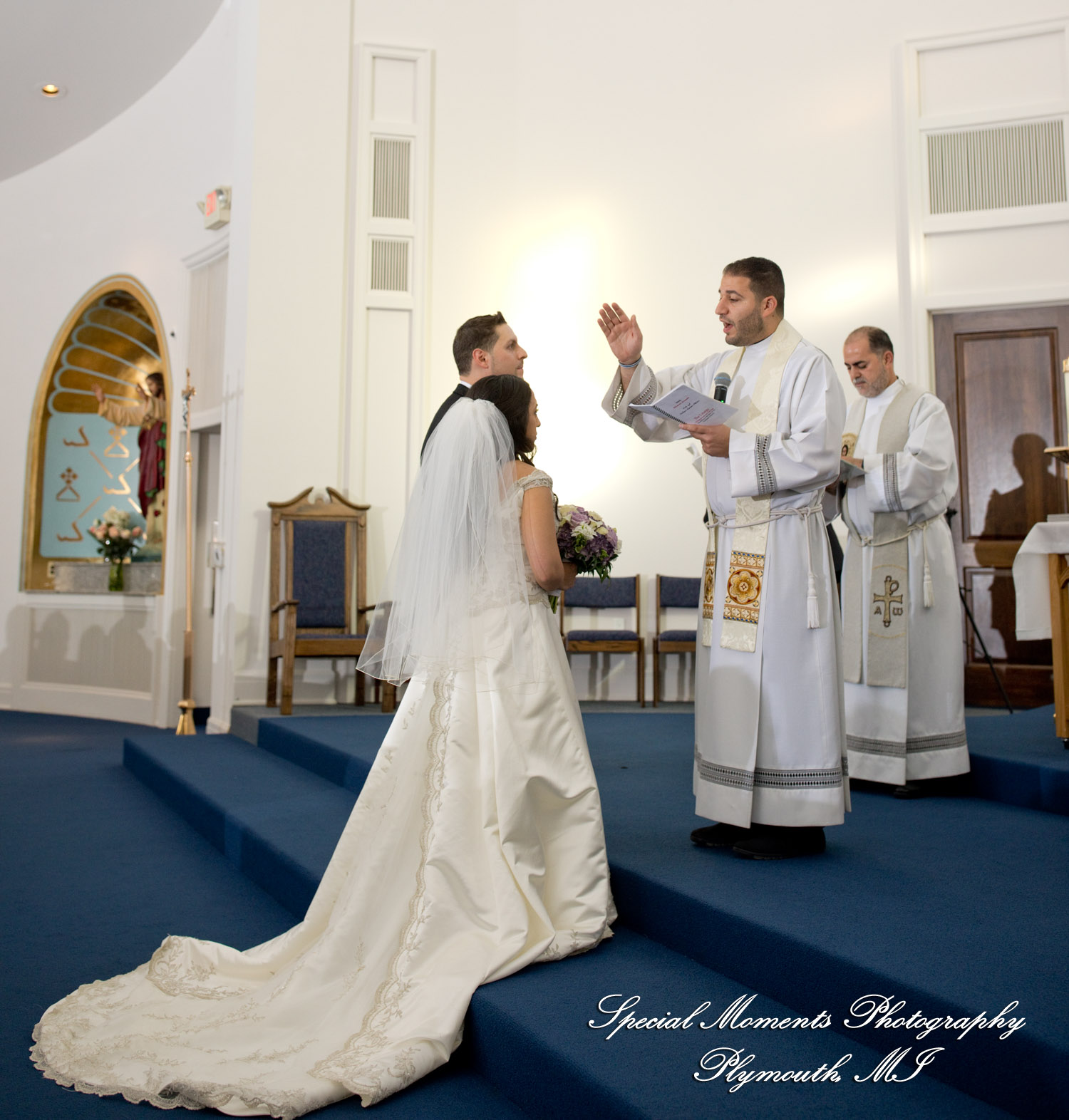 Miriam & Patrick at St. Thomas Chaldean Catholic West Bloomfield MI wedding photography