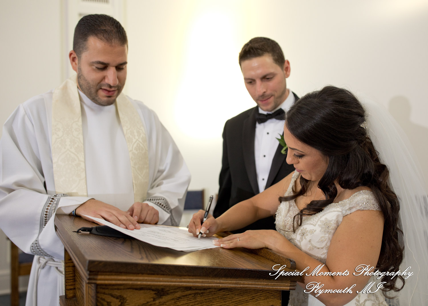 Miriam & Patrick at St. Thomas Chaldean Catholic West Bloomfield MI wedding photography