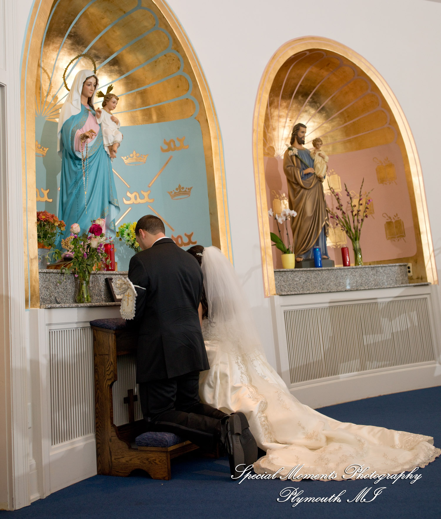 Miriam & Patrick at St. Thomas Chaldean Catholic West Bloomfield MI wedding photography