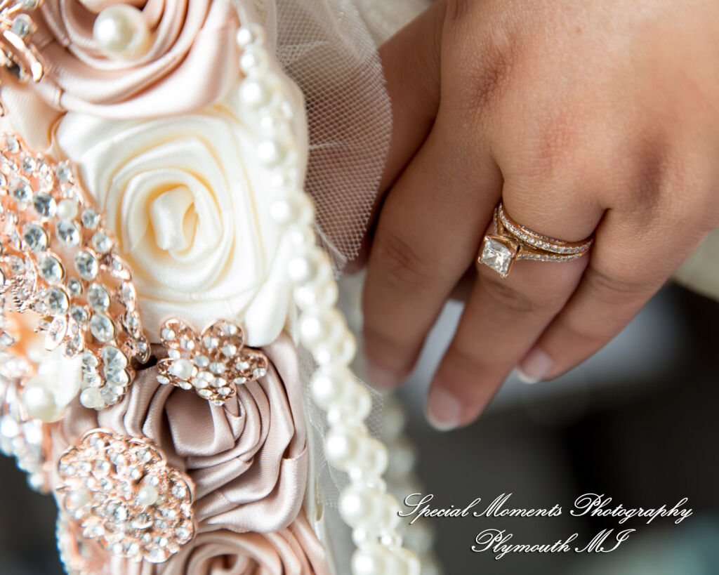 Lindsay & Justin at Roostertail Detroit MI wedding photography