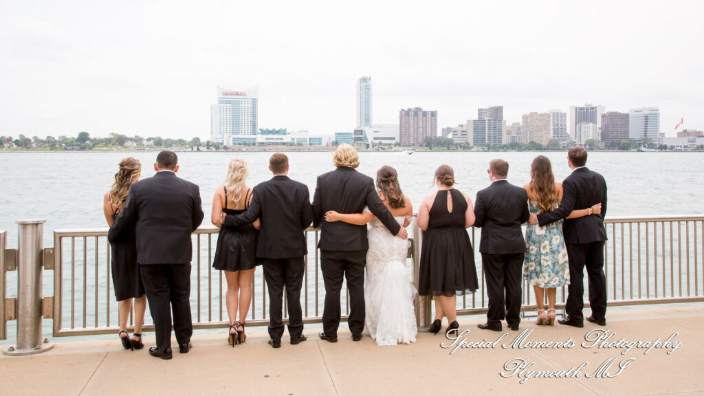 Lindsay & Justin at Roostertail Detroit MI wedding photography