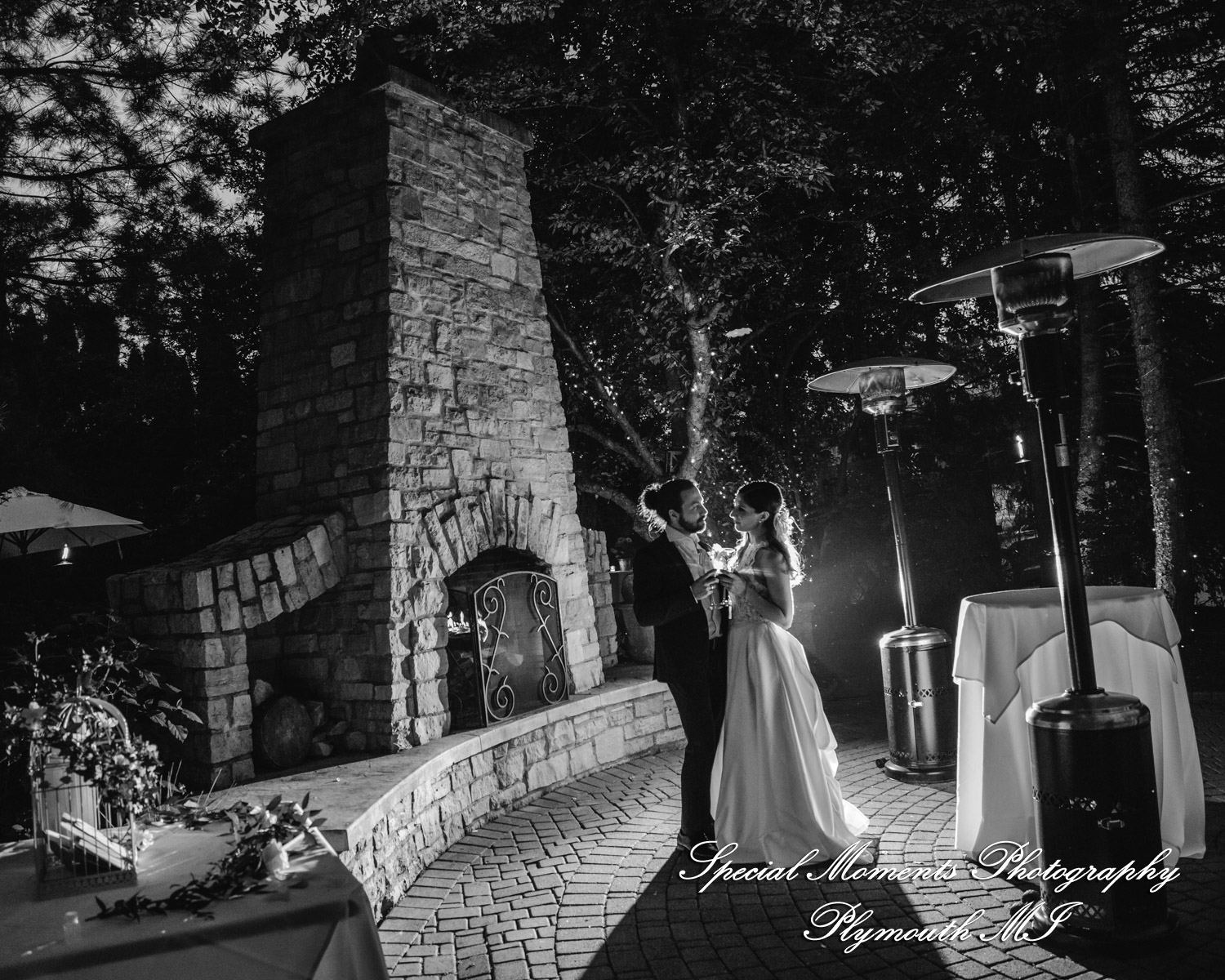 Leah & Bruno at Cafe Cortina Farmington Hills MI wedding photography