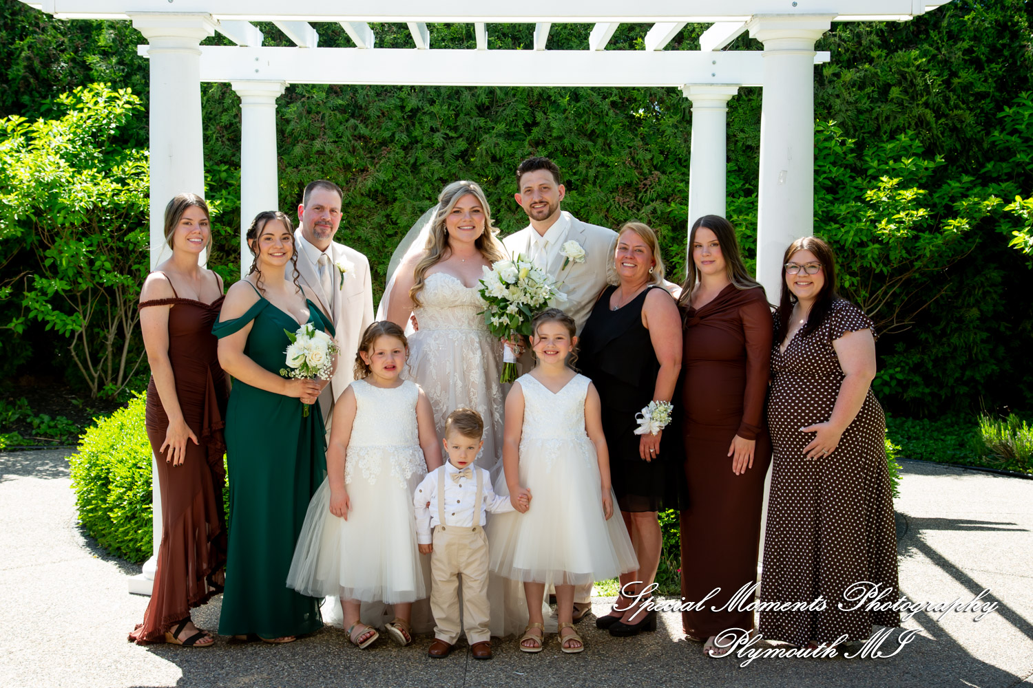 Kristine & Robert at The Bentley Banquet Conference Center Wyandotte MI wedding photography
