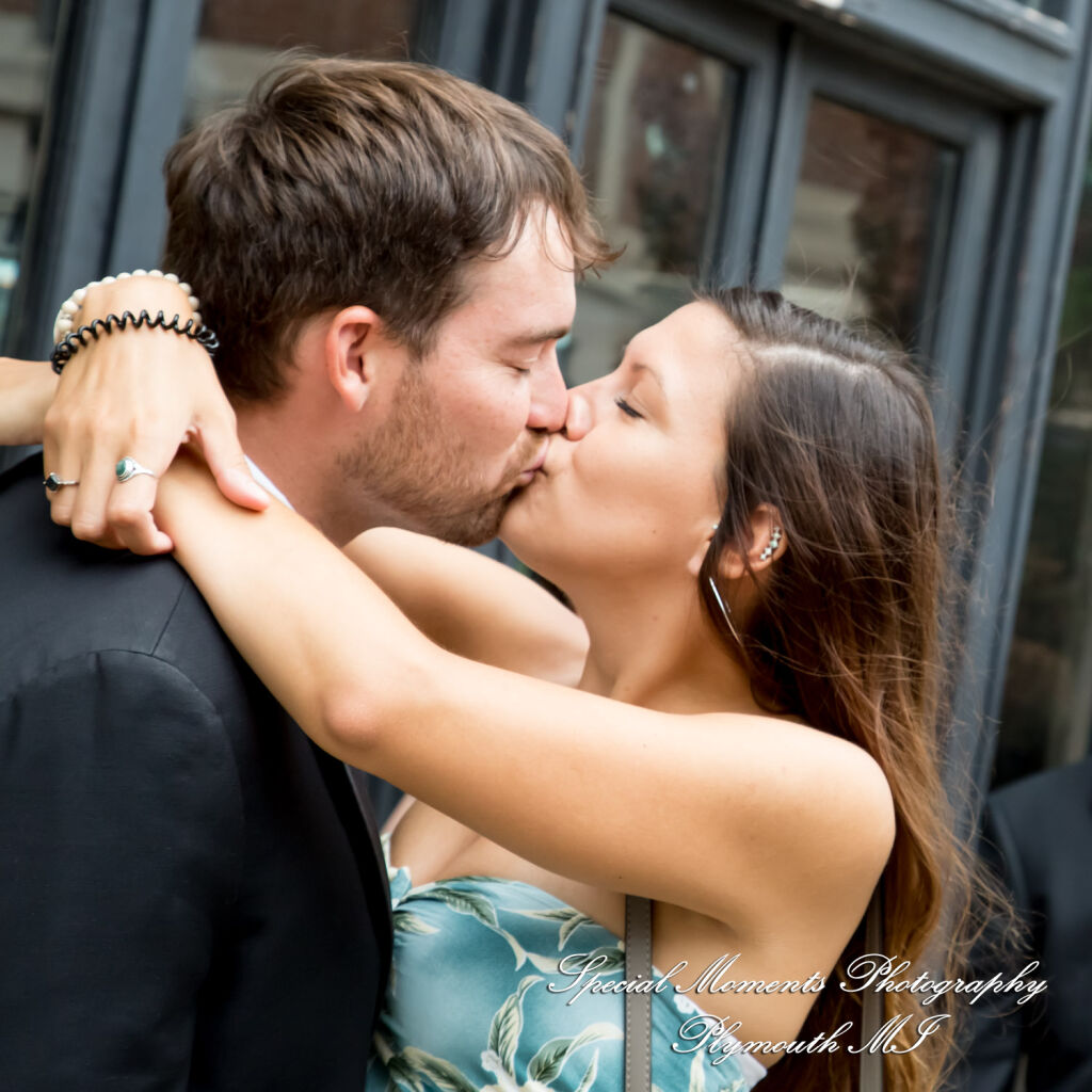 Lindsay & Justin at Roostertail Detroit MI wedding photography