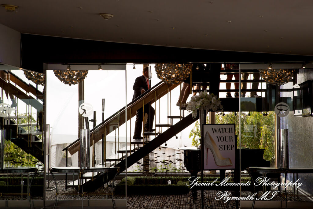 Lindsay & Justin at Roostertail Detroit MI wedding photography