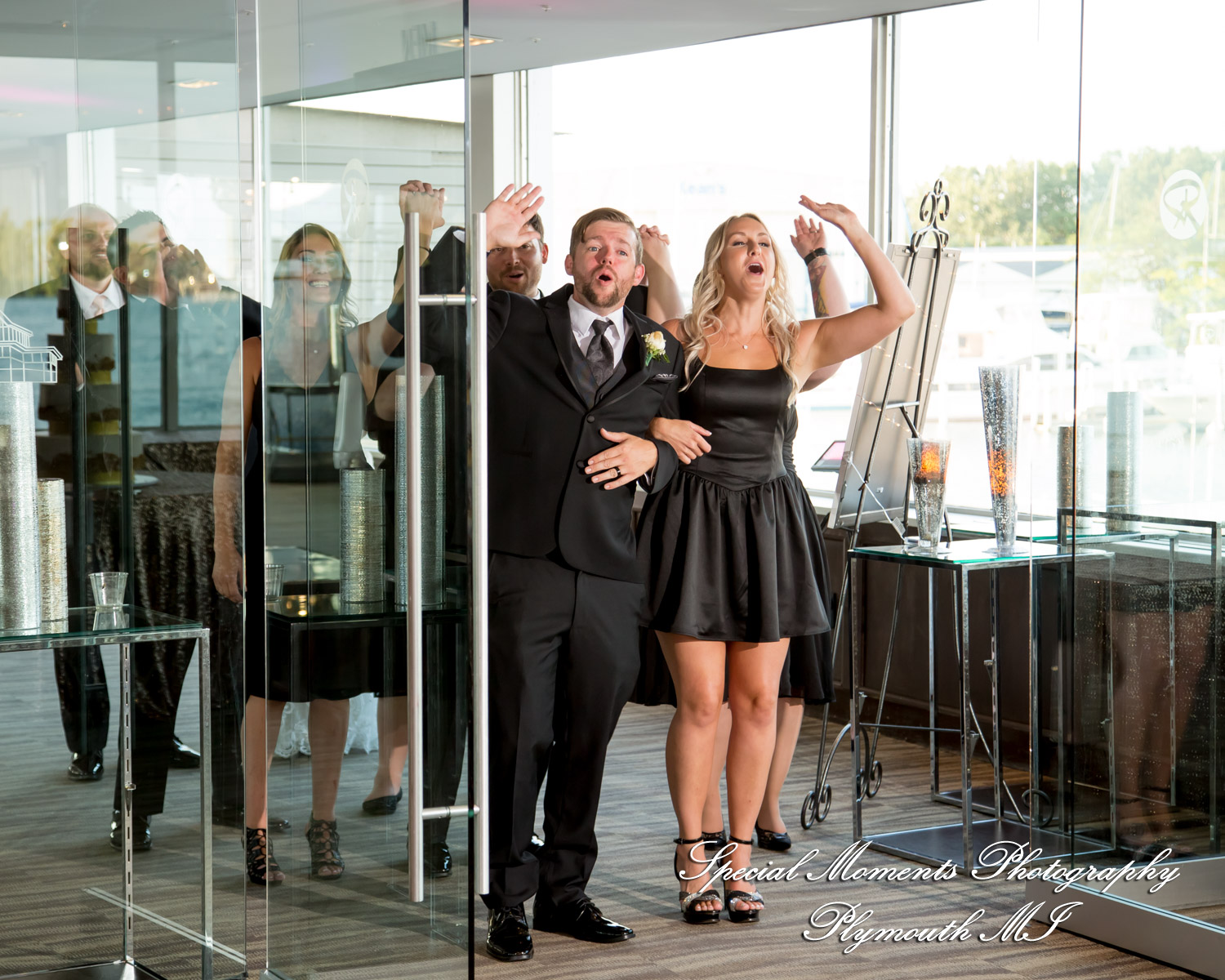 Lindsay & Justin at Roostertail Detroit MI wedding photography