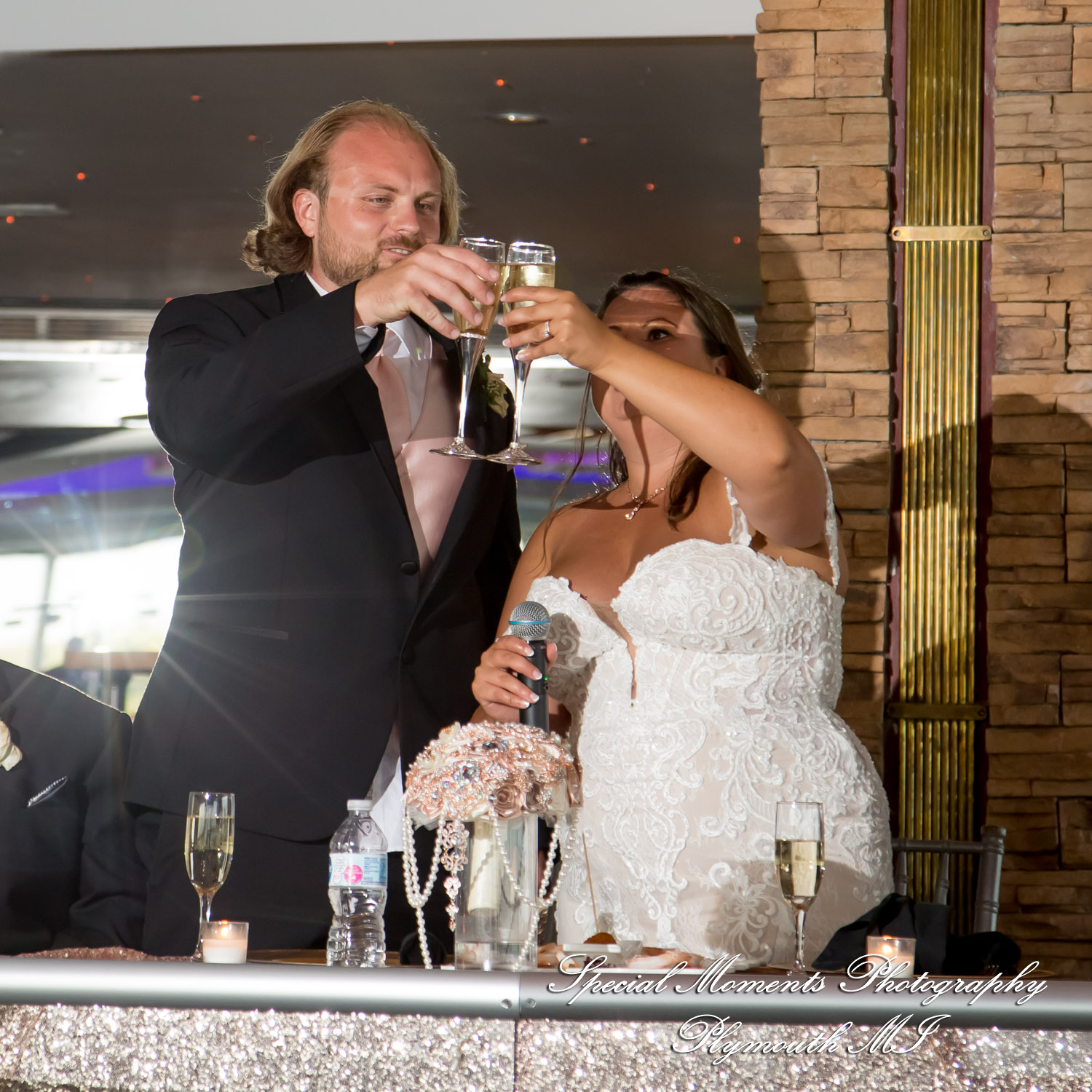 Lindsay & Justin at Roostertail Detroit MI wedding photography