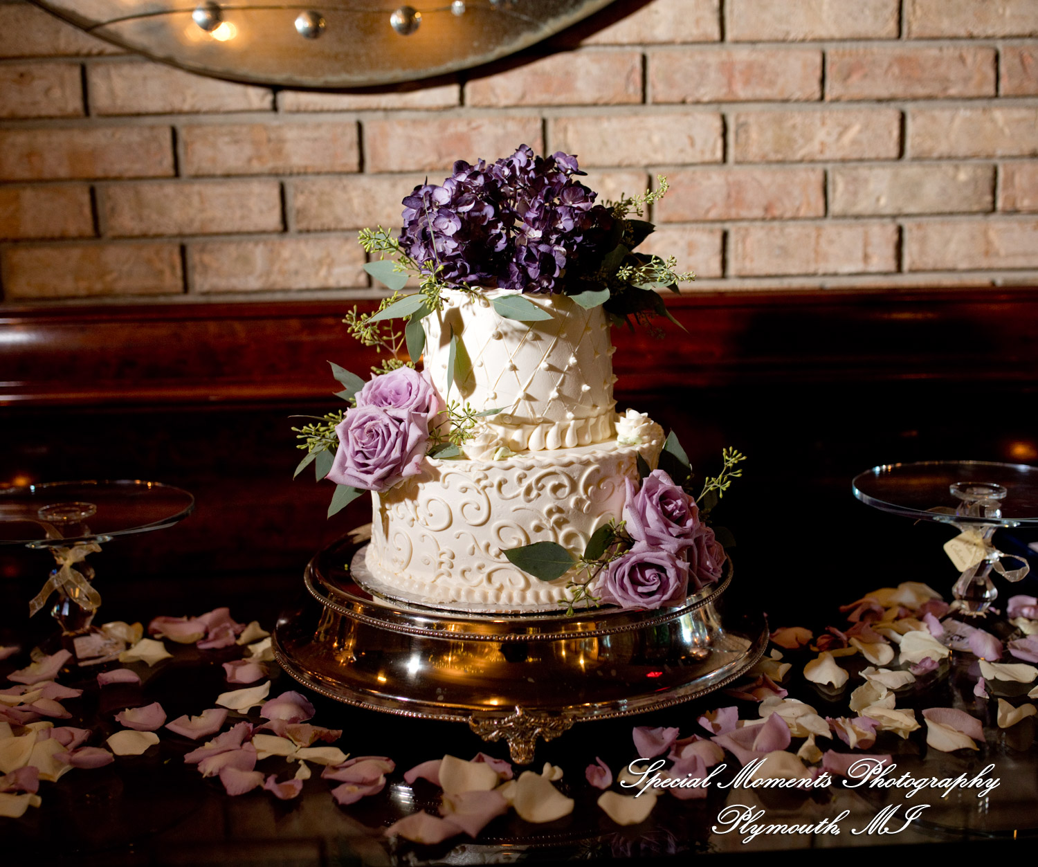 Miriam & Patrick at Cafe Cortina Farmington Hills MI wedding photography