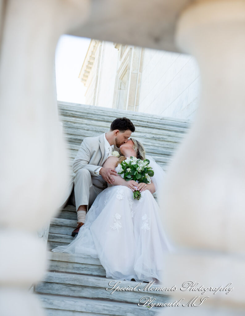 Kristine & Robert at The DIA Detroit MII wedding photography