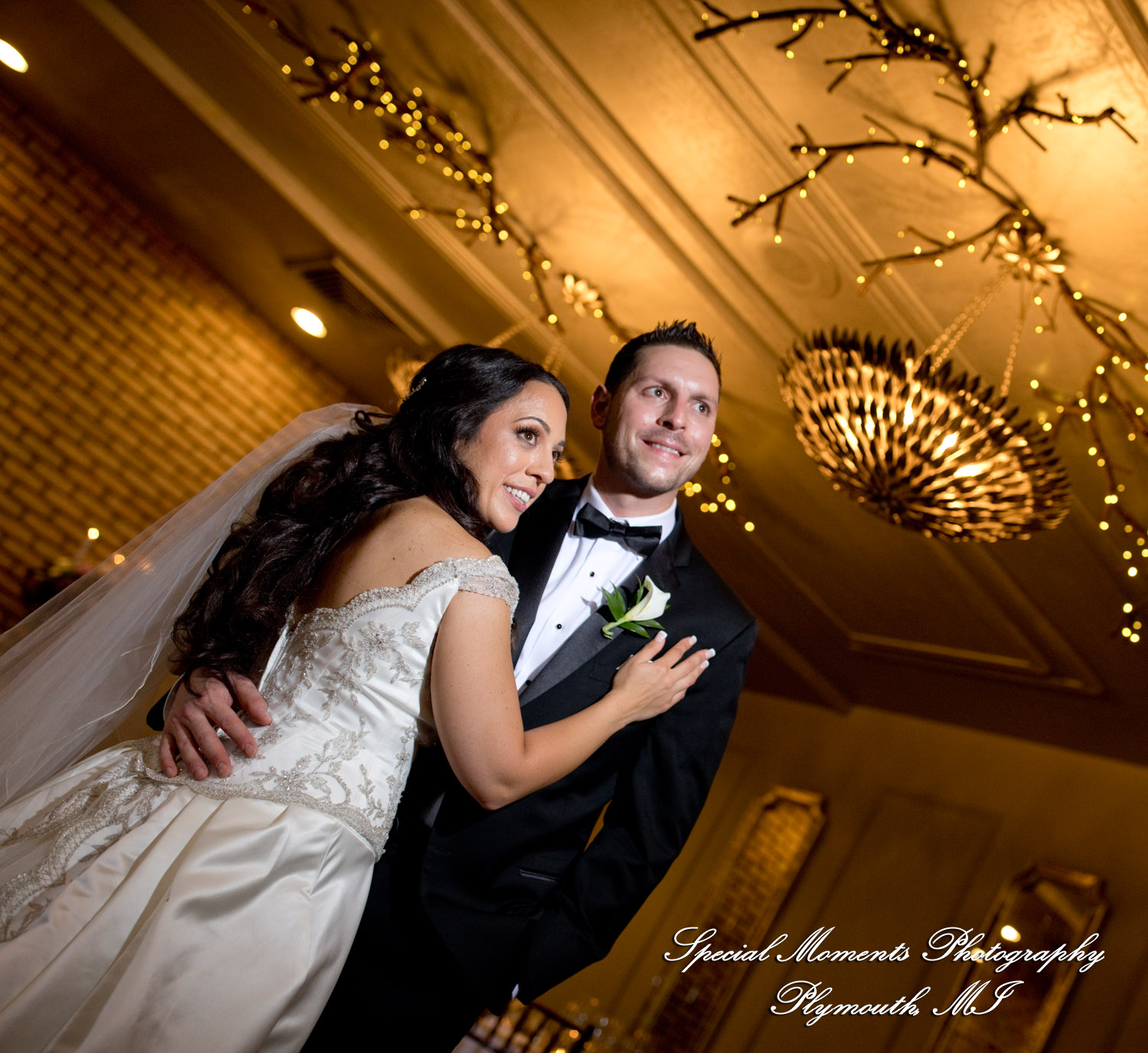 Miriam & Patrick at Cafe Cortina Farmington Hills MI wedding photography