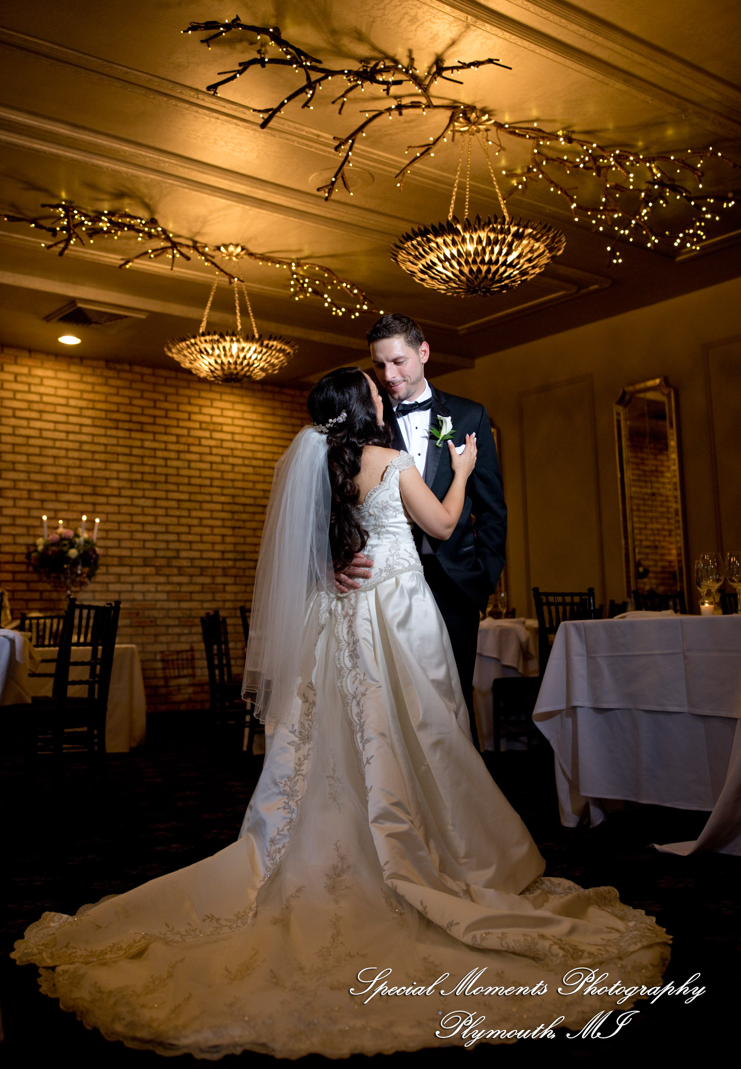 Miriam & Patrick at Cafe Cortina Farmington Hills MI wedding photography