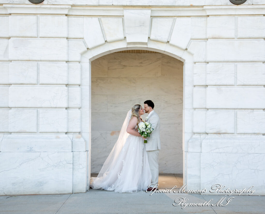 Kristine & Robert at The DIA Detroit MII wedding photography