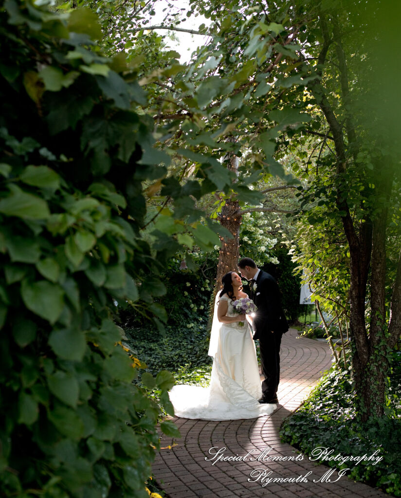 Miriam & Patrick at Cafe Cortina Farmington Hills MI wedding photography
