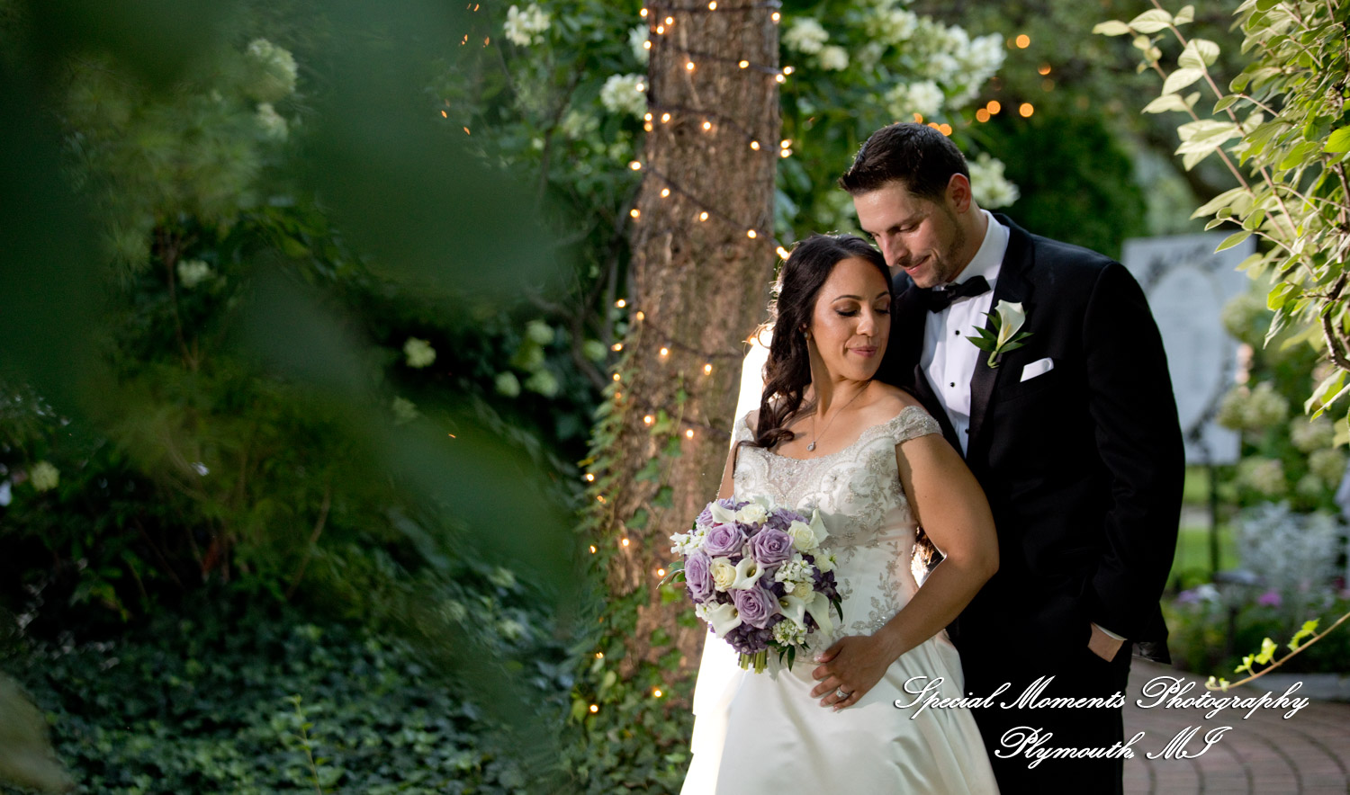Miriam & Patrick at Cafe Cortina Farmington Hills MI wedding photography