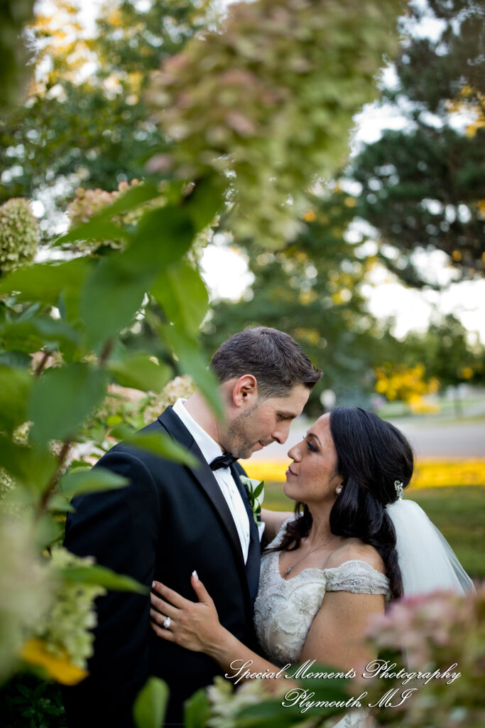 Miriam & Patrick at Cafe Cortina Farmington Hills MI wedding photography