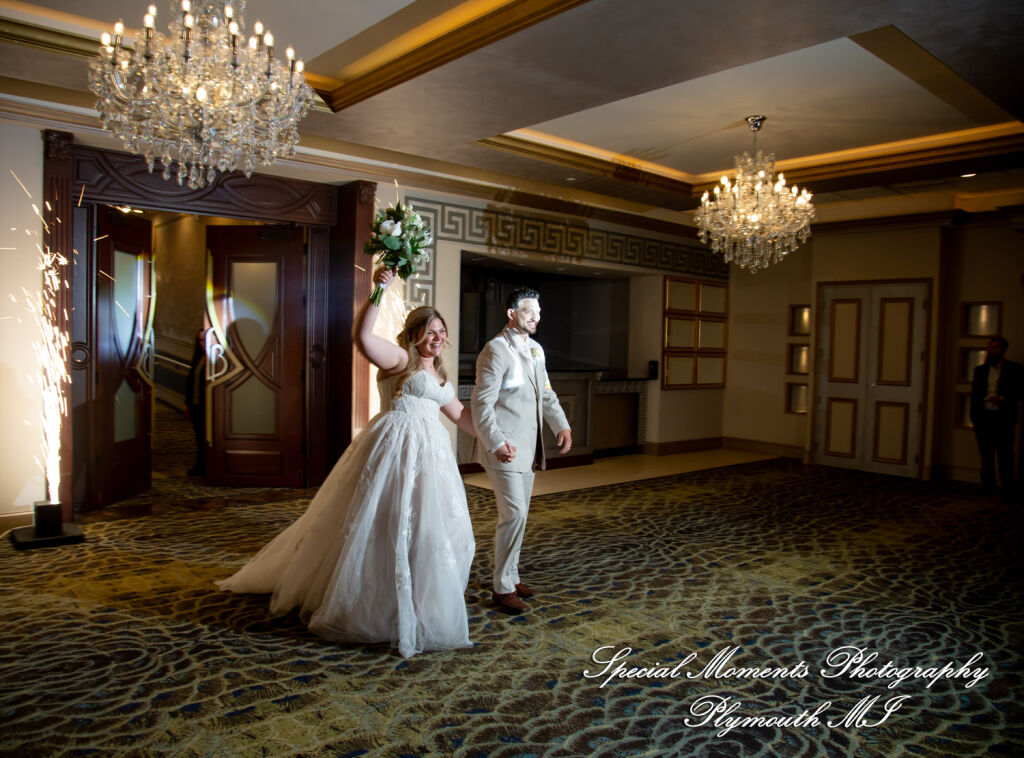 Kristine & Robert at The Bentley Banquet Conference Center Wyandotte MI wedding photography
