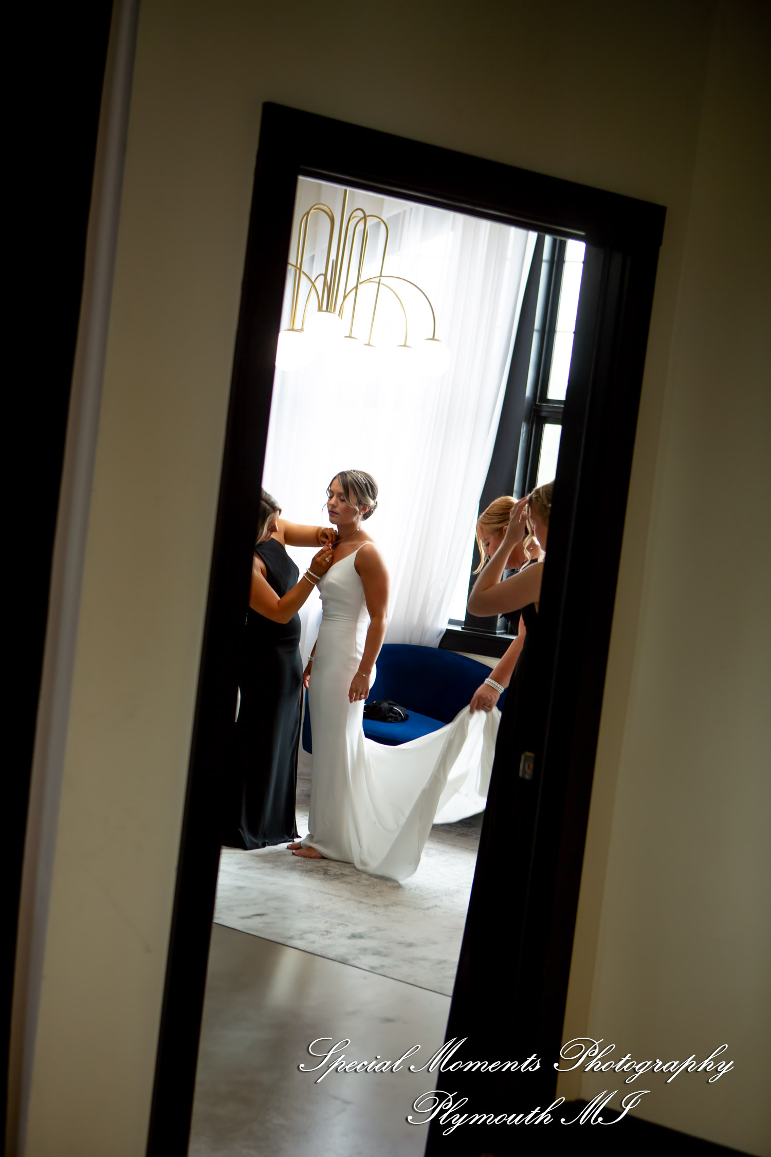 Ryli & Bennett at The Collins at the Clocktower Chelsea MI wedding photography