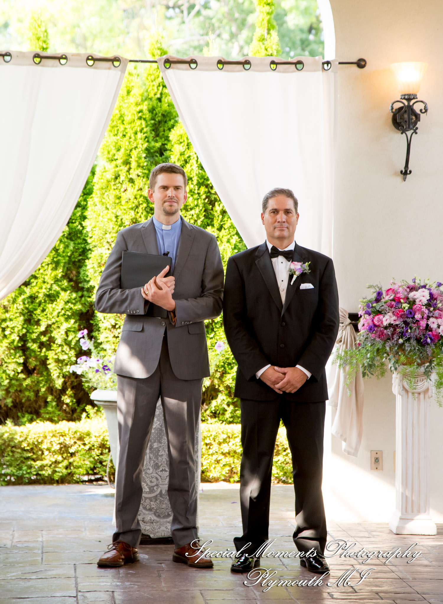 Tonya & Kevin at Crystal Gardens Event Center Howell MI wedding photography