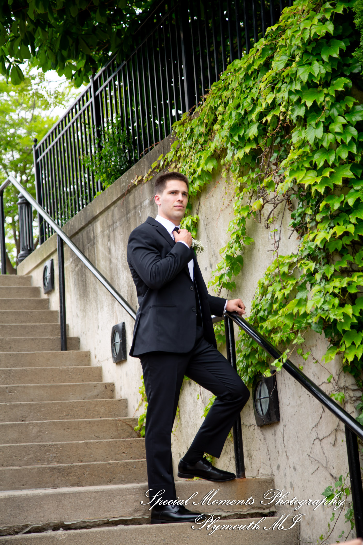 Ryli & Bennett at The Collins at the Clocktower Chelsea MI wedding photography