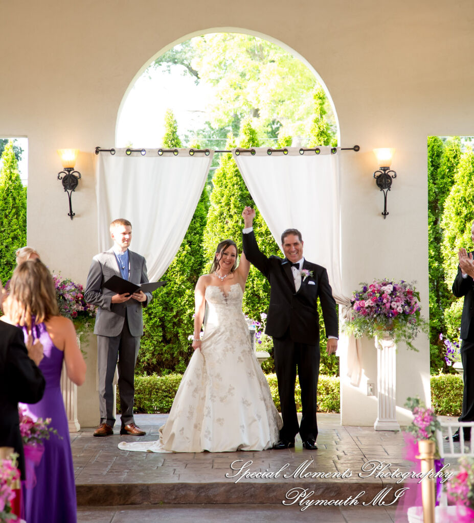 Tonya & Kevin at Crystal Gardens Event Center Howell MI wedding photography