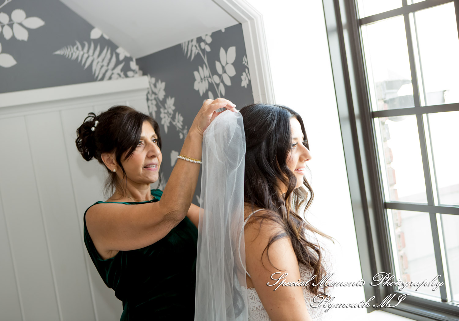 Caitlin & Chase at St. Clair Inn Saint Clair MI wedding photography