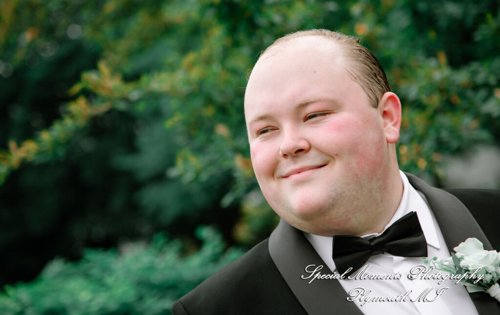 Grace & Edwin at St. Michael Lutheran Church Canton MI wedding photography