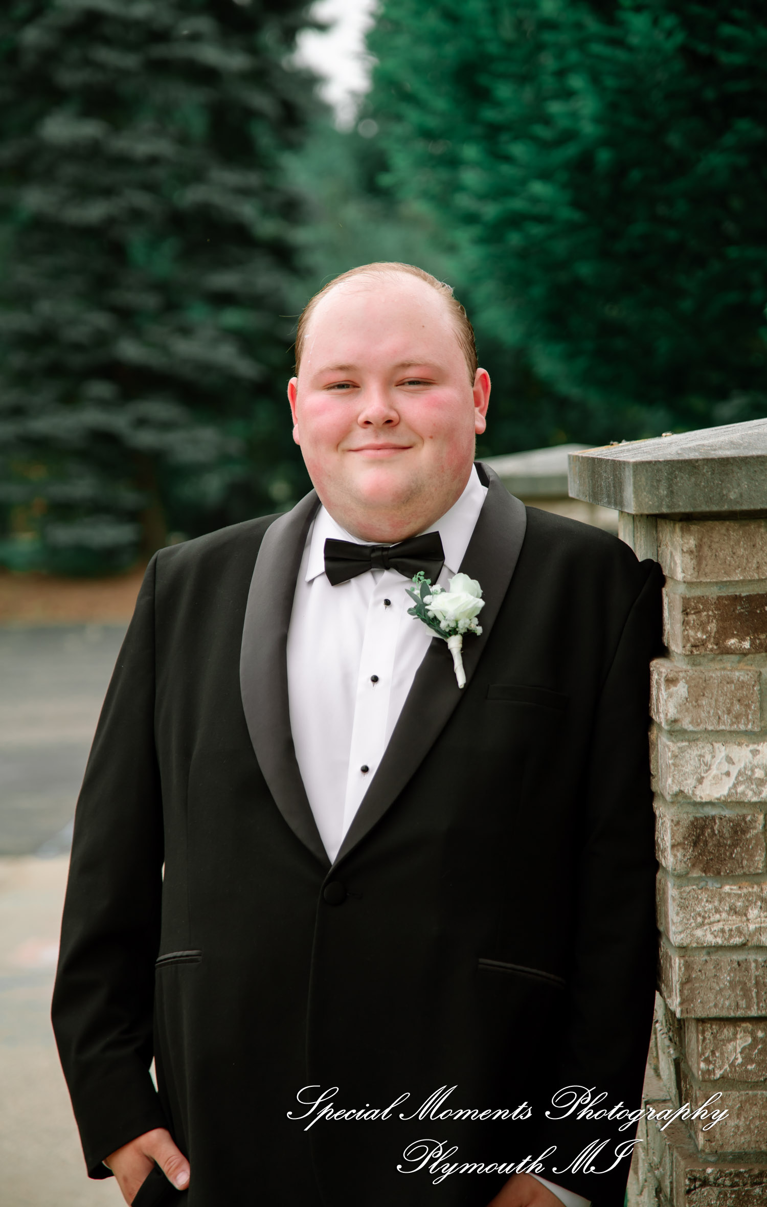 Grace & Edwin at St. Michael Lutheran Church Canton MI wedding photography