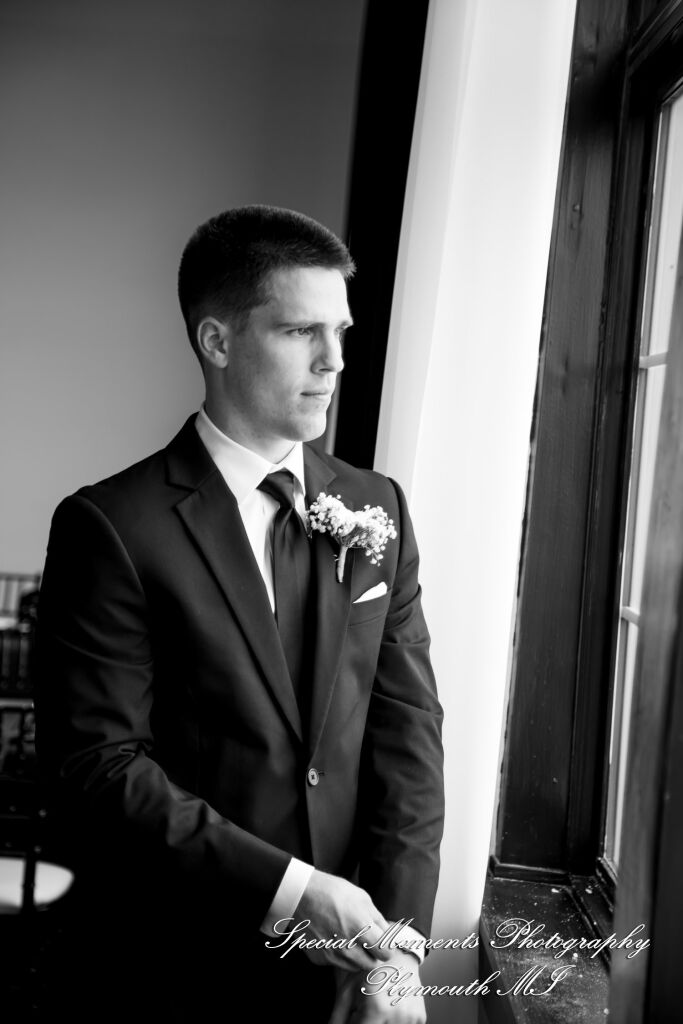 Ryli & Bennett at The Collins at the Clocktower Chelsea MI wedding photography