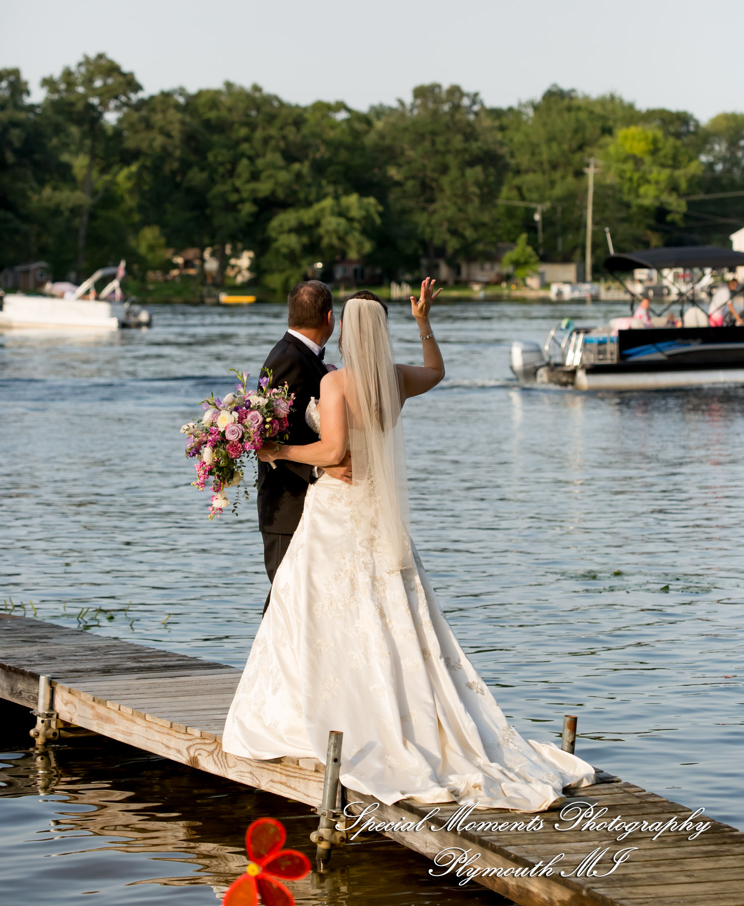 Tonya & Kevin at Crystal Gardens Event Center Howell MI wedding photography