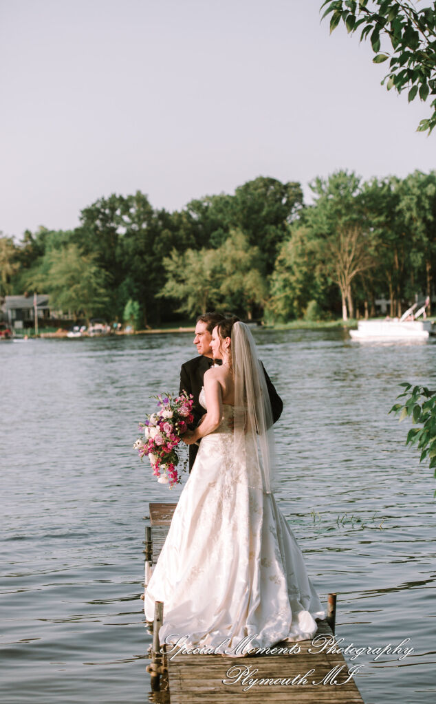 Tonya & Kevin at Crystal Gardens Event Center Howell MI wedding photography