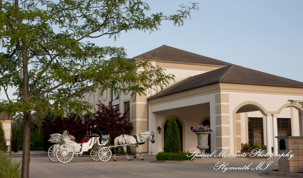 Tonya & Kevin at Crystal Gardens Event Center Howell MI wedding photography