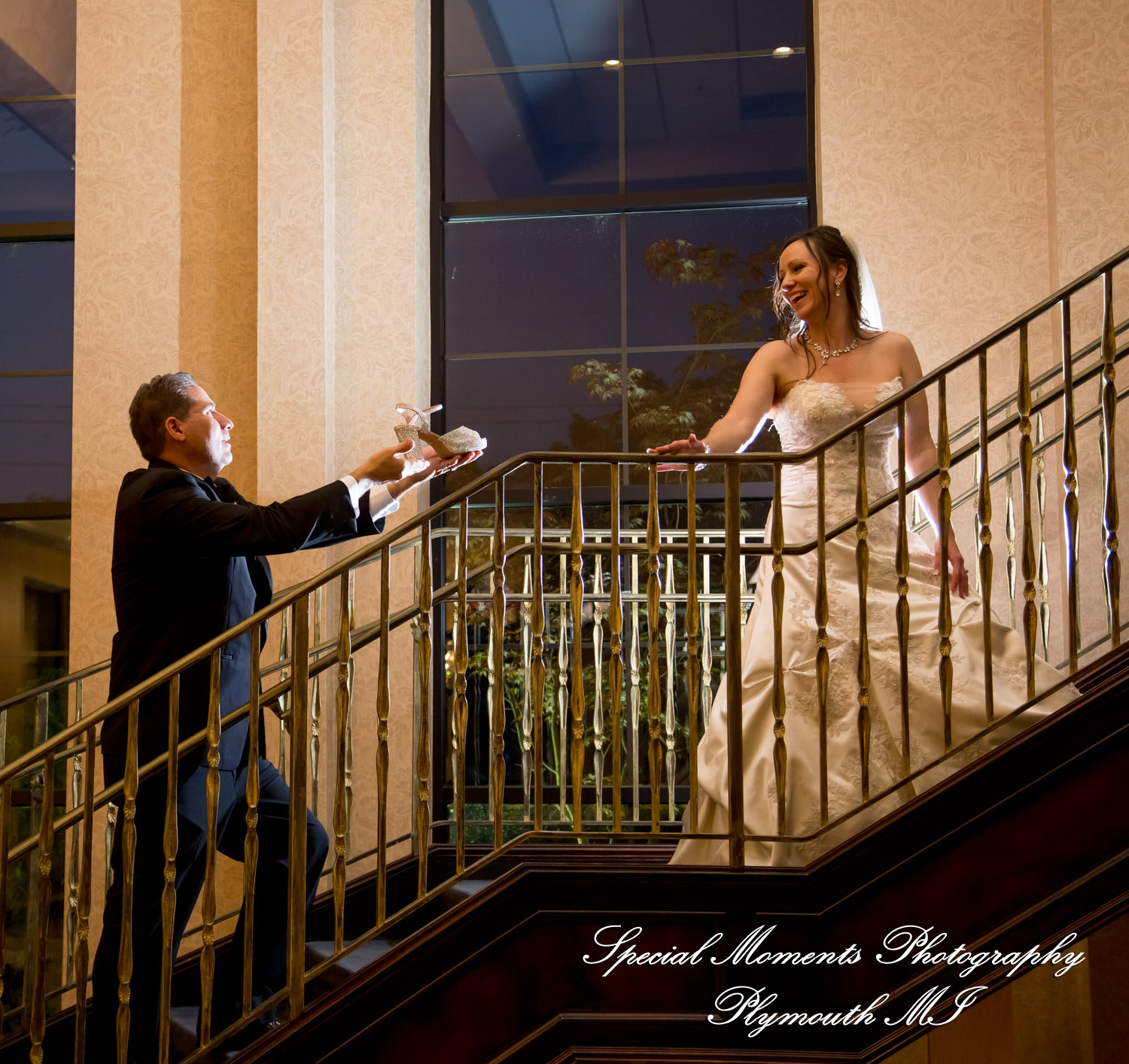 Tonya & Kevin at Crystal Gardens Event Center Howell MI wedding photography