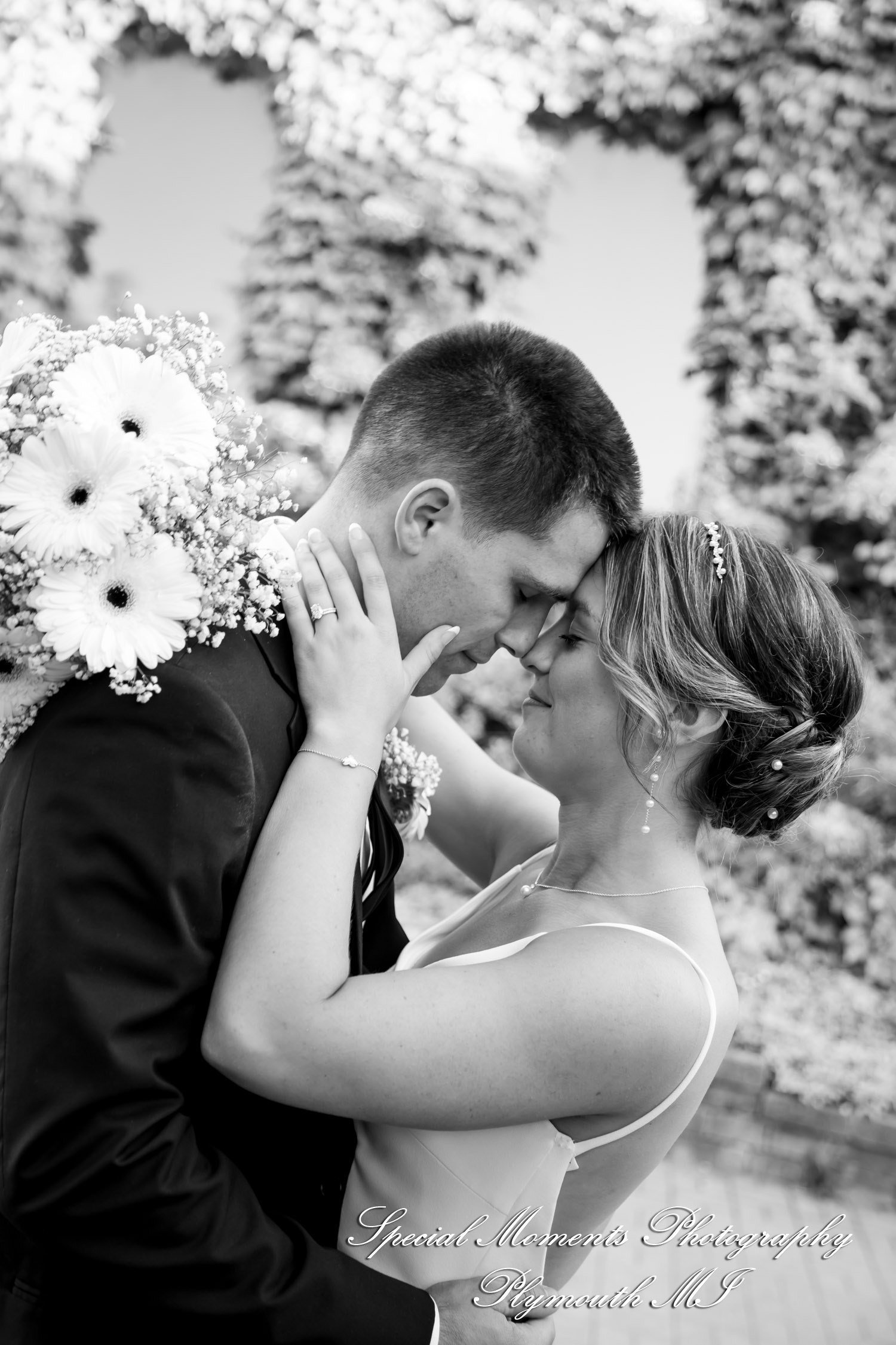 Ryli & Bennett at The Collins at the Clocktower Chelsea MI wedding photography