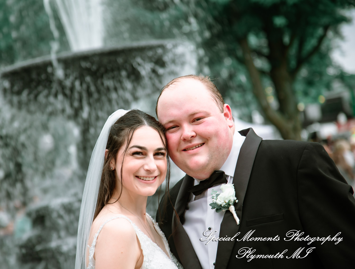 Grace & Edwin at Meeting House Grand Ballroom MI wedding photography