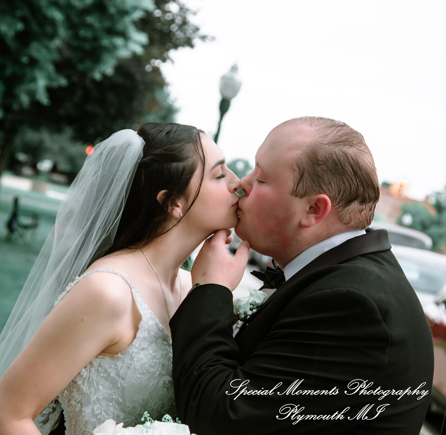 Grace & Edwin at Meeting House Grand Ballroom MI wedding photography