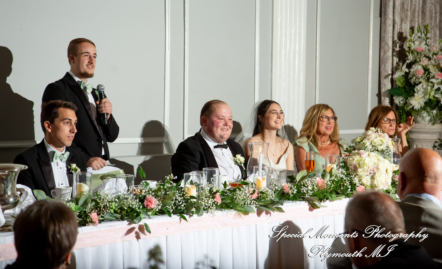 Grace & Edwin at Meeting House Grand Ballroom MI wedding photography