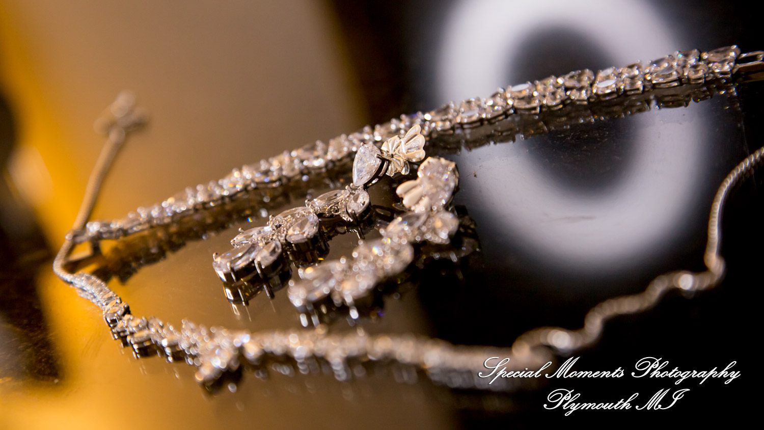 Tameka & James at MGM Grand Casino & Hotel Detroit MI wedding photography
