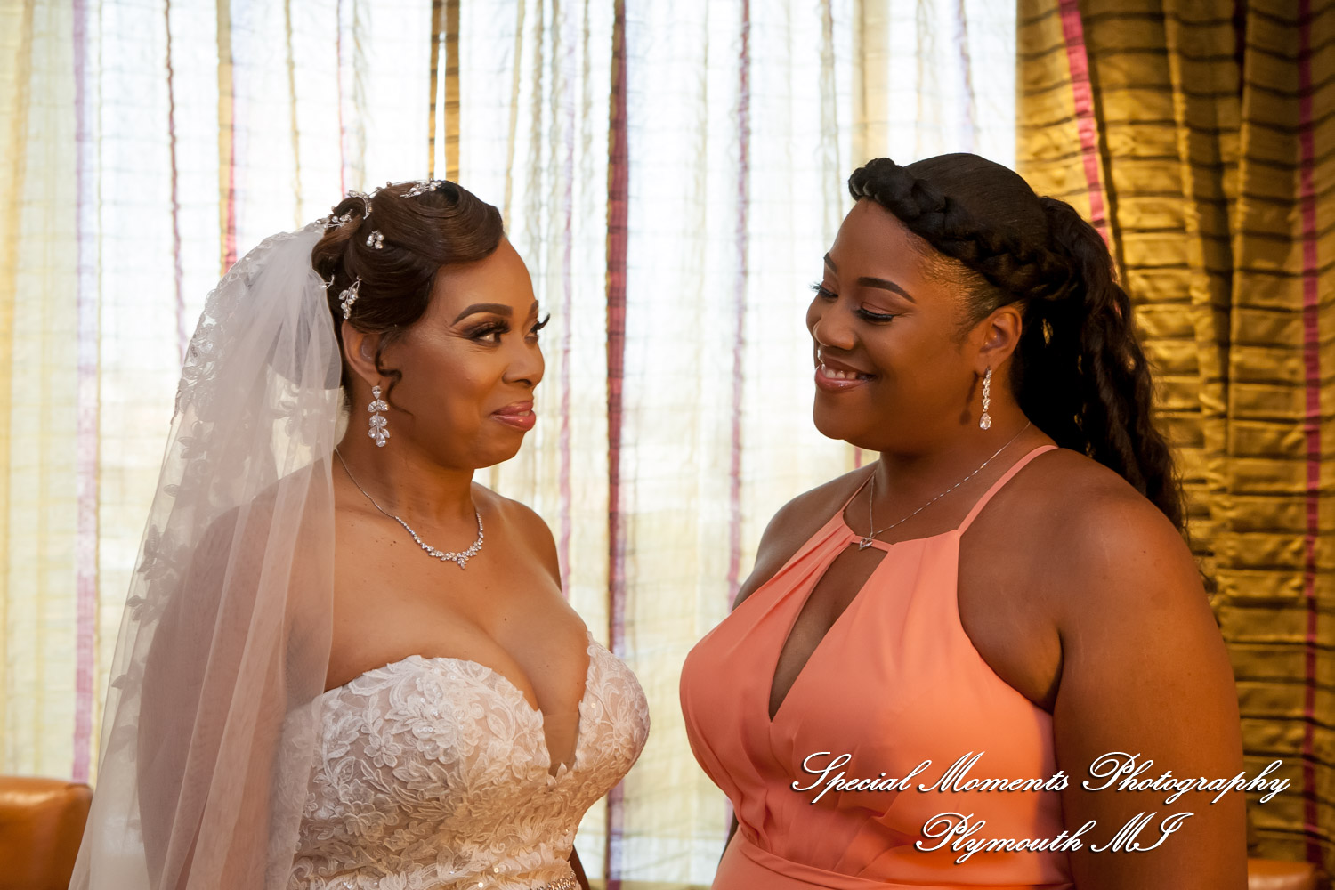 Tameka & James at MGM Grand Casino & Hotel Detroit MI wedding photography