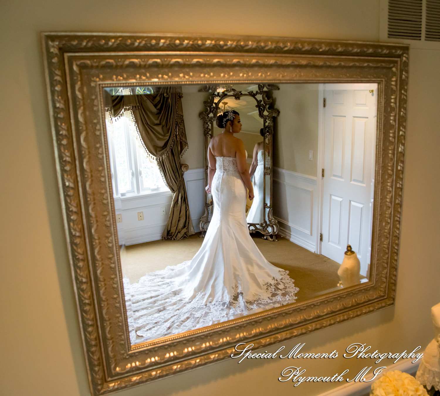 Tameka & James at White House Wedding Chapel Warren MI wedding photography