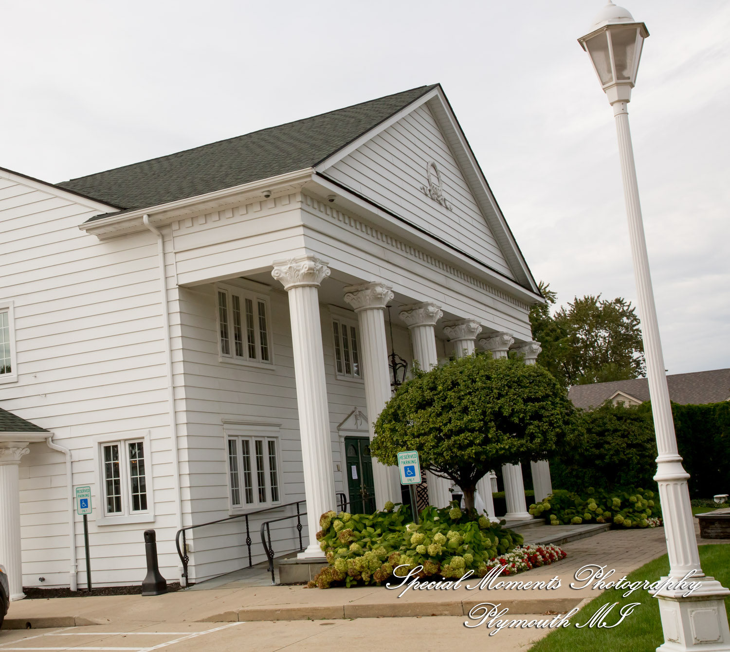 Tameka & James at White House Wedding Chapel Warren MI wedding photography