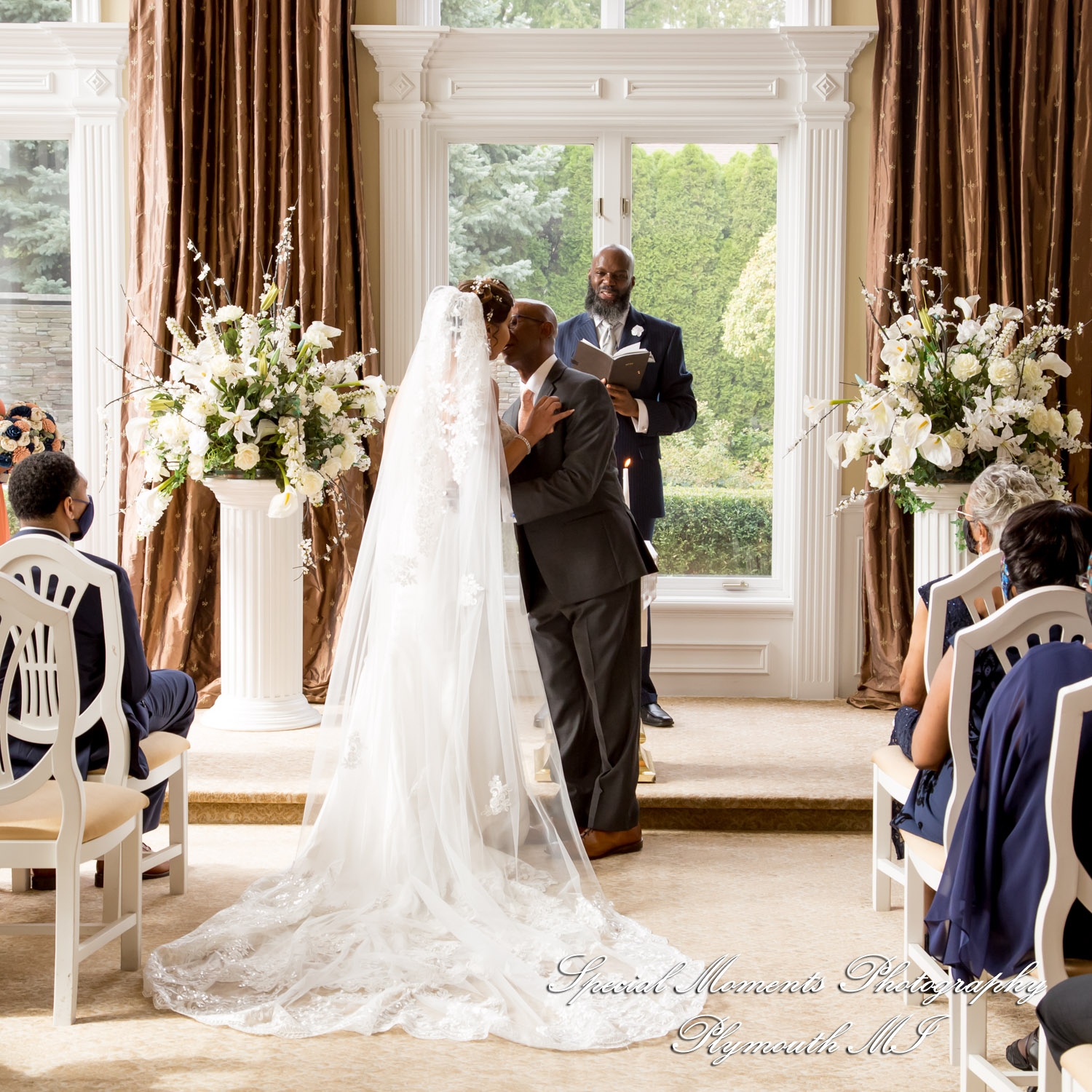 Tameka & James at White House Wedding Chapel Warren MI wedding photography