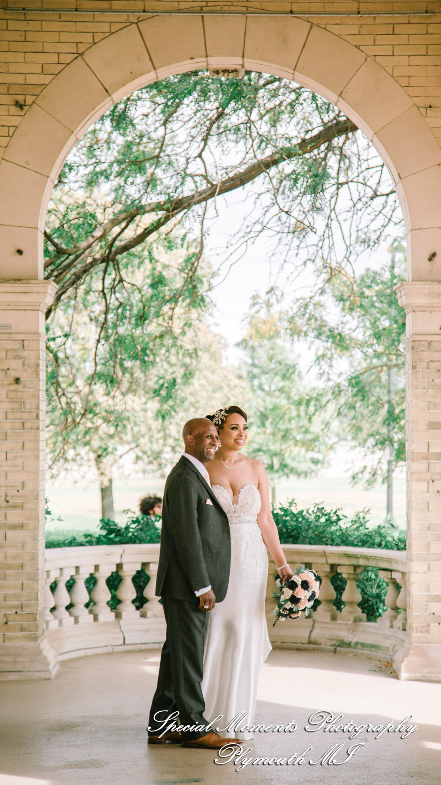 Tameka & James at Belle Isle Detroit MI wedding photography