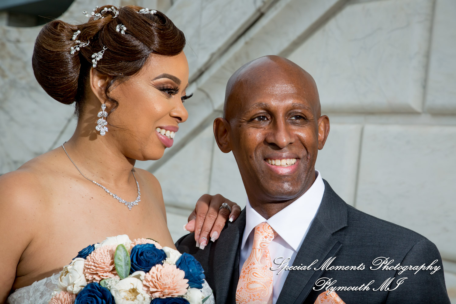 Tameka & James at DIA Detroit MI wedding photography