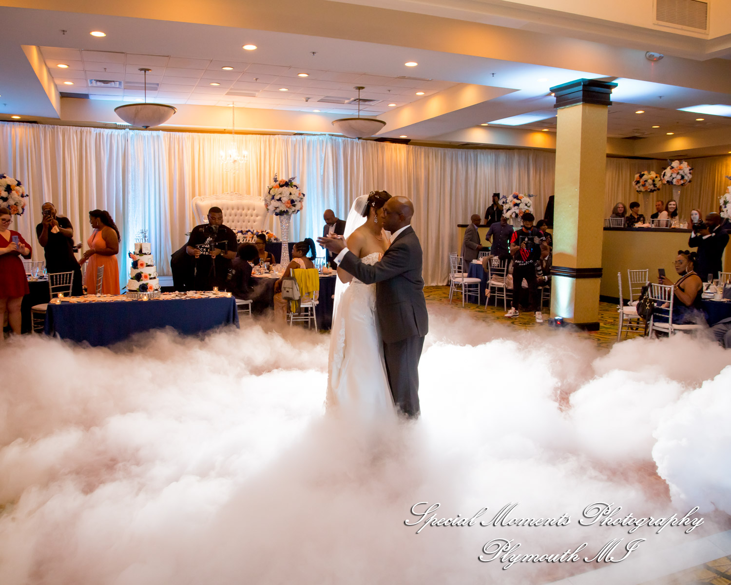 Tameka & James at Detroit Marriott Troy MI wedding photography