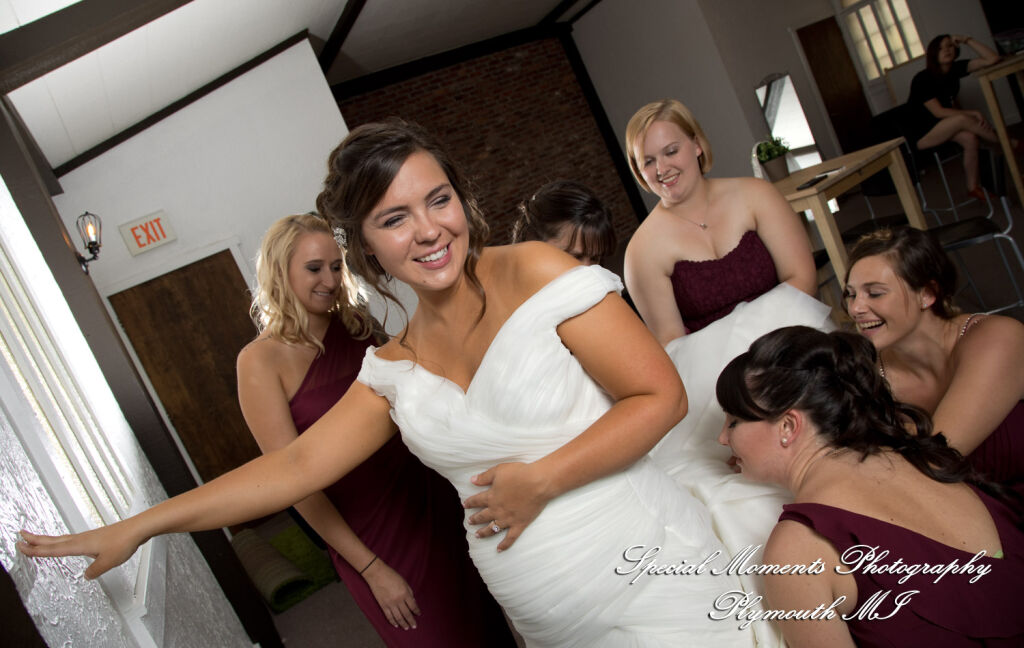 Jenna & Alex at Woodside Bible Church Plymouth MI wedding photography