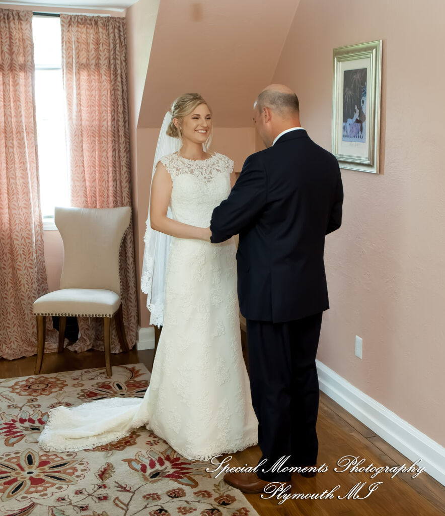 Meghan & Andrew at Glen Oaks Event Center Farmington Hills MI wedding photography