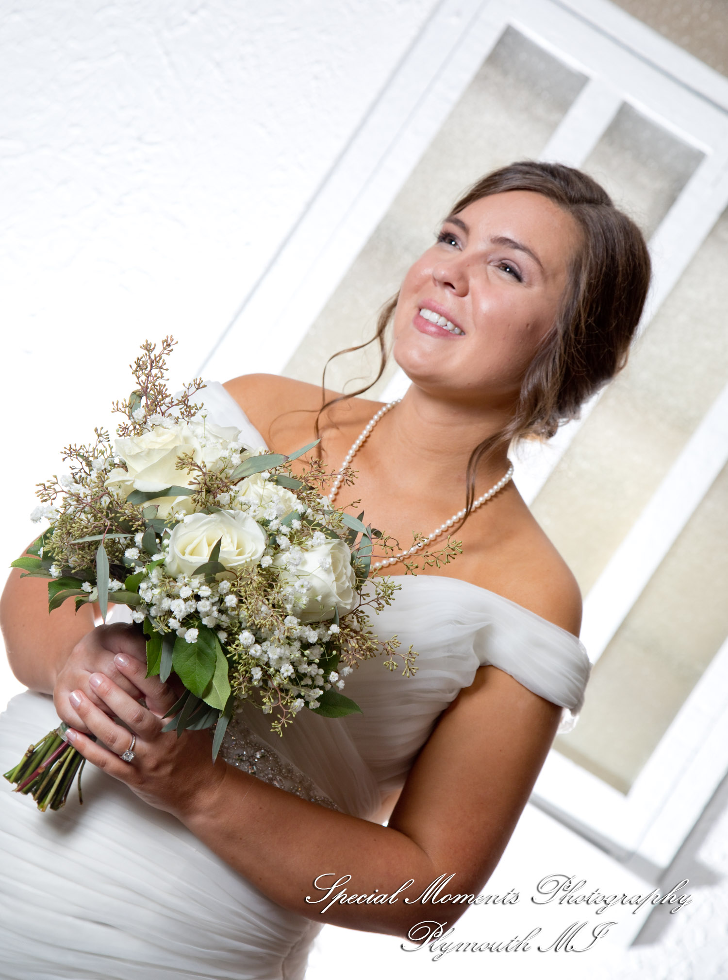 Jenna & Alex at Woodside Bible Church Plymouth MI wedding photography